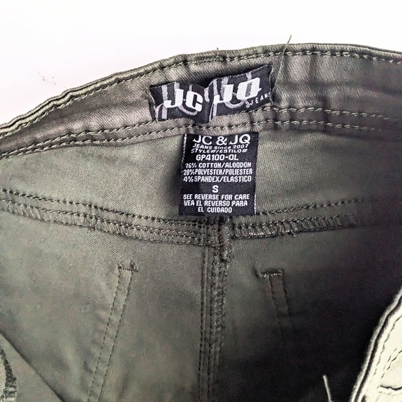 Women’s JC & JQ Dark Green Shimmery Coated Skinny Jeans - Picture 5 of 8